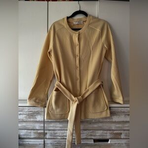 Vintage Yellow Cardigan with Belted Waist and Long Sleeves